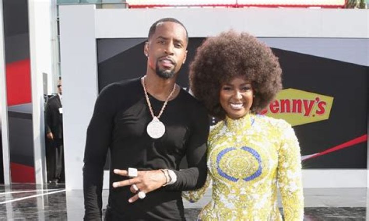 Who is Amara La Negra? Wiki, Husband, Net Worth, Height