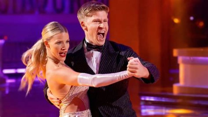 Who Is Charlotte Hawthorne From “Dancing 100”