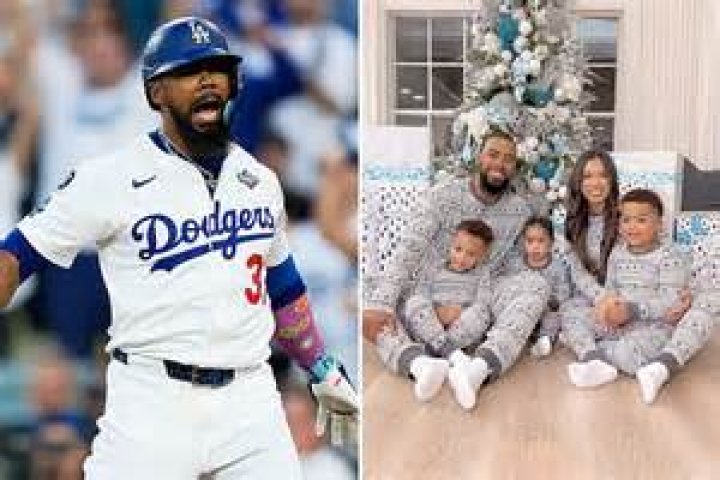 Who Is Jennifer Hernandez? Teoscar Hernandez Wife and Family Photos