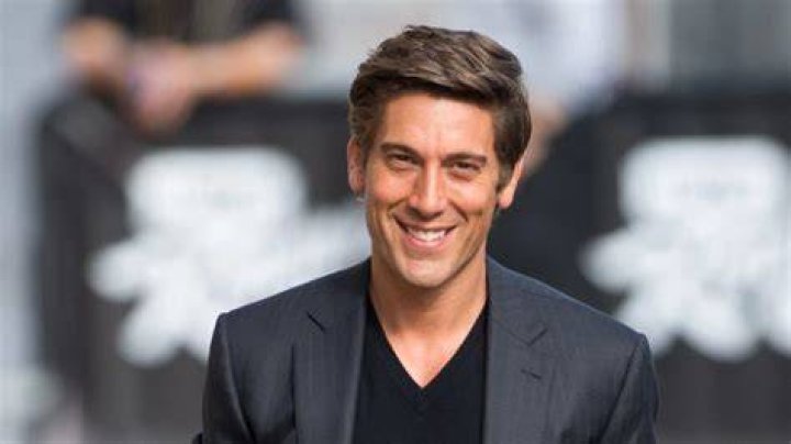 Wiki, Career, Relationships, Height, And Net Worth Of David Muir